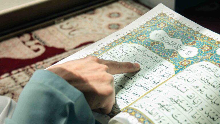 How to Learn Quran with Tajweed Online – Step-by-Step Guide